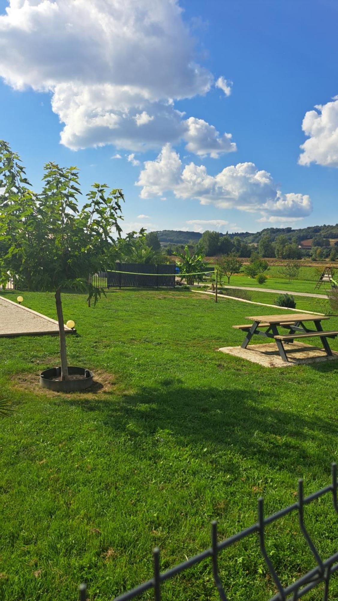 Vila Le Domaine Vesque Saint-Pierre-de-Clairac Exteriér fotografie