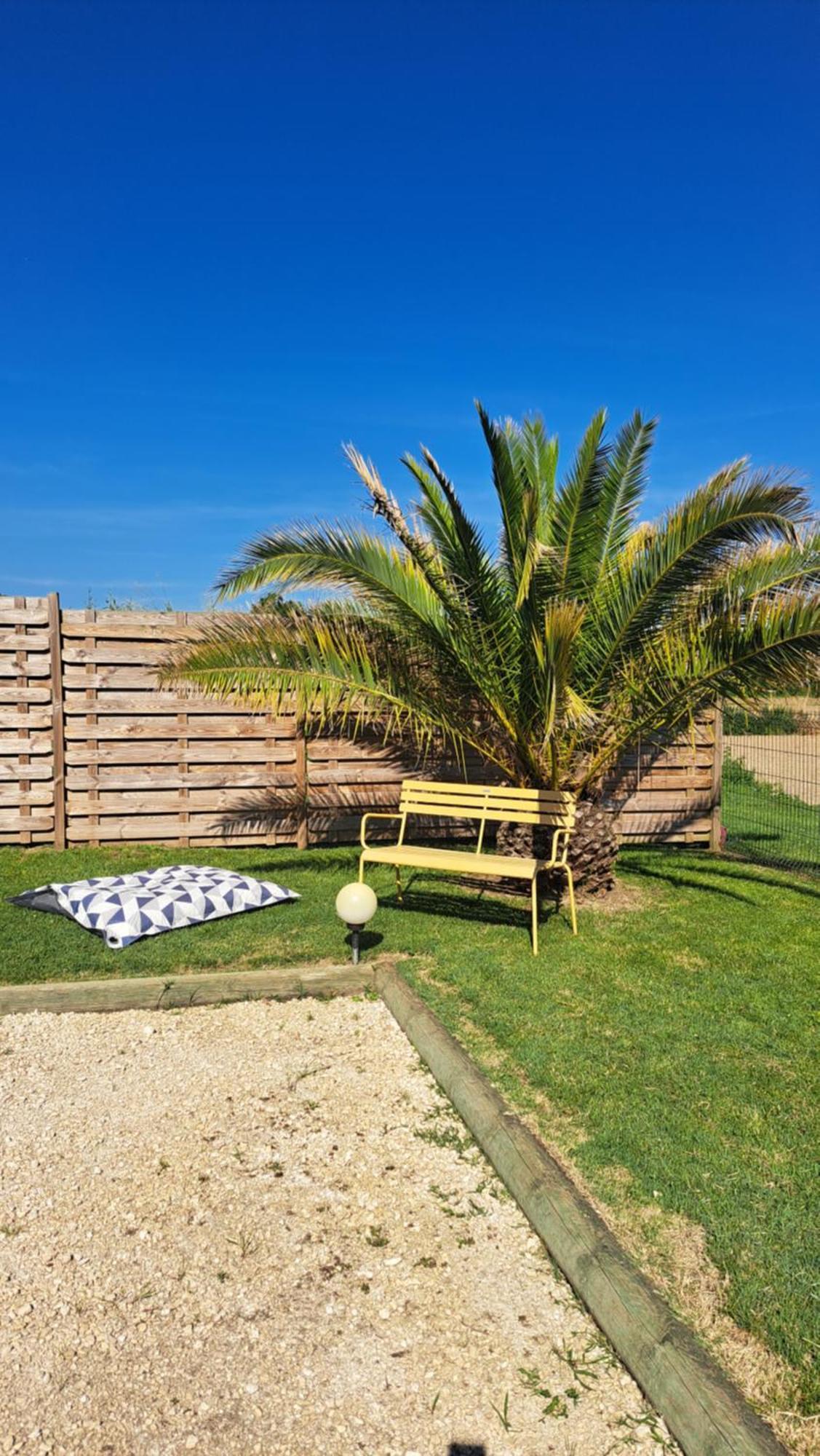 Vila Le Domaine Vesque Saint-Pierre-de-Clairac Exteriér fotografie
